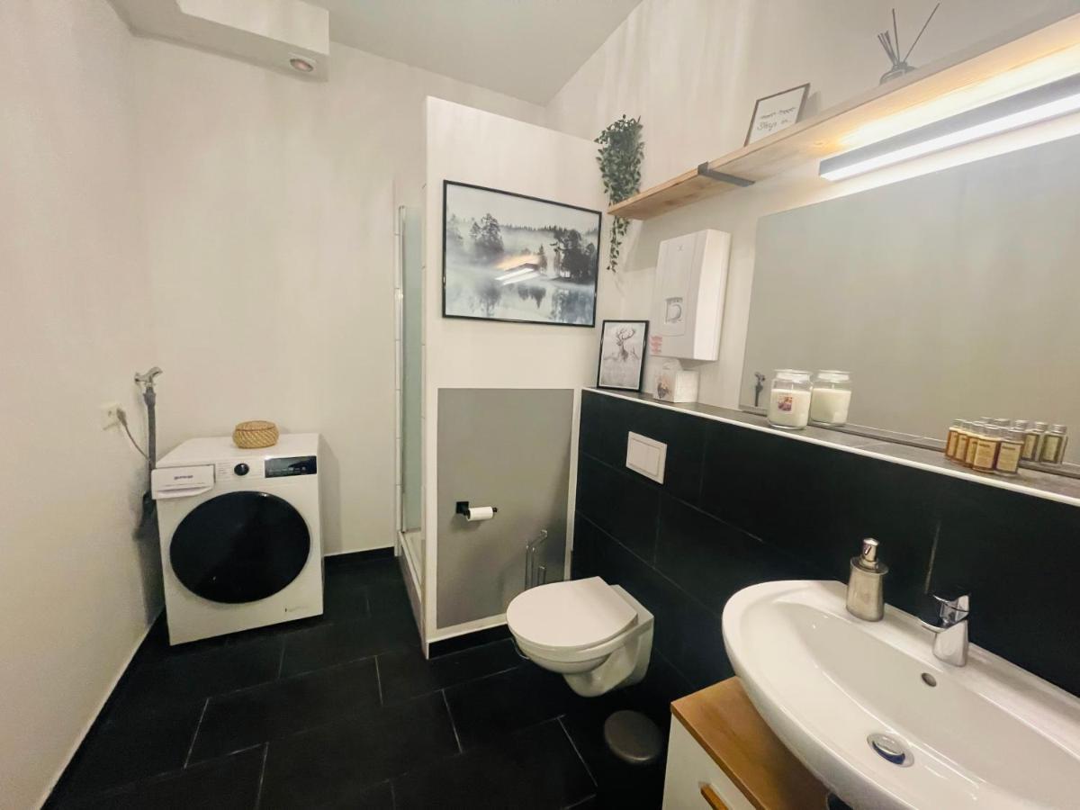 Апартаменты Modern * Gemuetlich * Nespresso * Terrasse * Netflix Дуйсбург Экстерьер фото